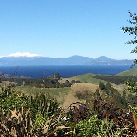 Whakaipo Bay Cabin Retreat Taupo Eksteriør billede
