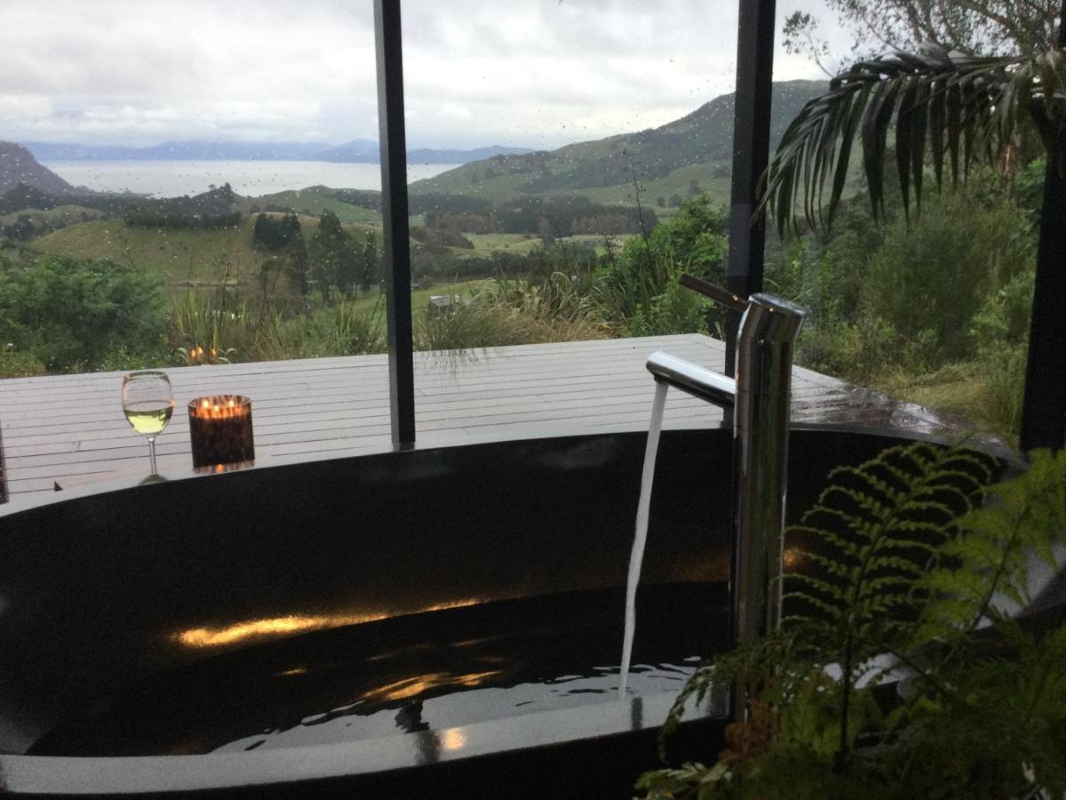 Whakaipo Bay Cabin Retreat Taupo Eksteriør billede